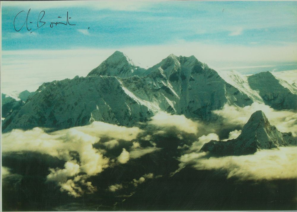 Lot 423: Chris Bonnington signed 10x8 inch Everest colour photo....