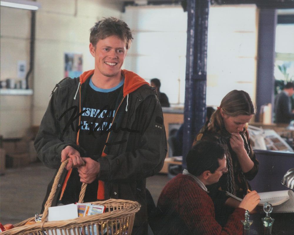Lot 466: Kris Marshall signed 10x8 inch colour photo. Good...