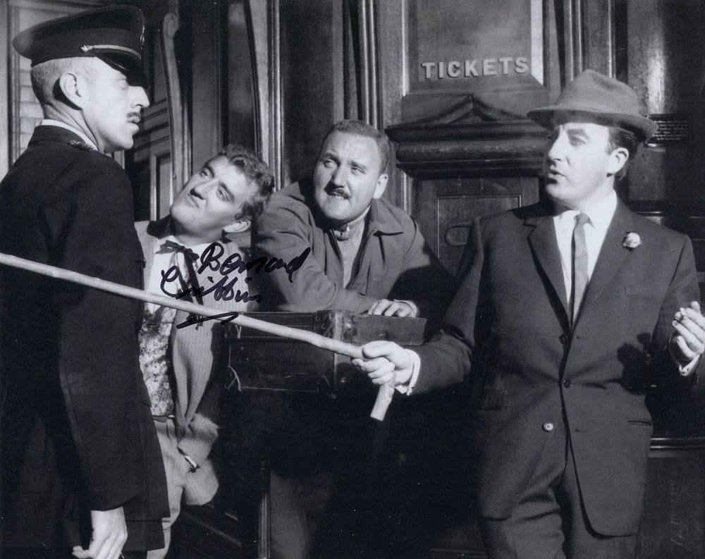 Lot 518: Bernard Cribbins signed BandW 8x10 inch photo from...