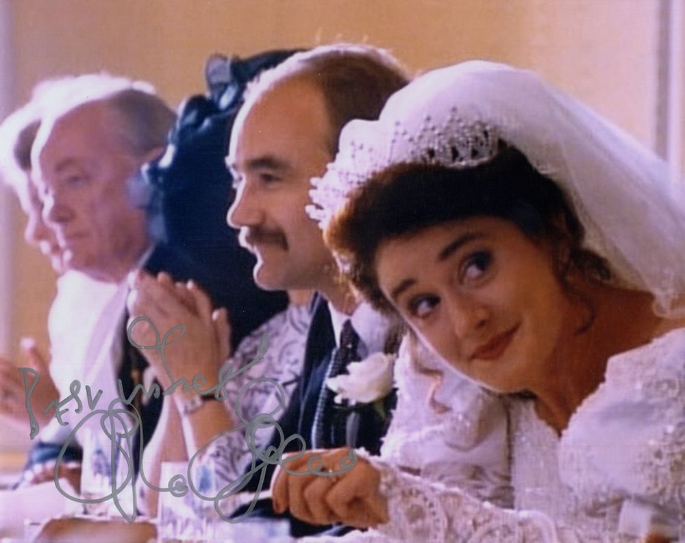 Lot 534: Four Weddings and a Funeral classic romantic comedy...