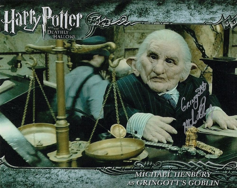 Lot 557: Harry Potter and the Deathly Hallows 8x10 colour...