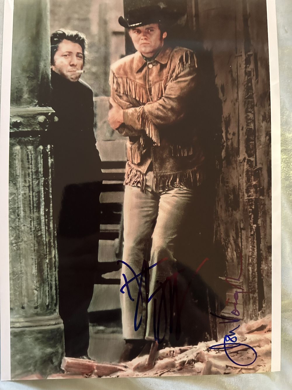 Lot 589: Midnight Cowboy, amazing 13x11 inch photo signed by...