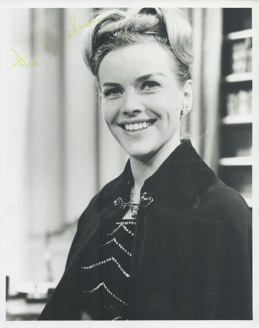Lot 136: Honor Blackman signed 10x8inch black and white photo....