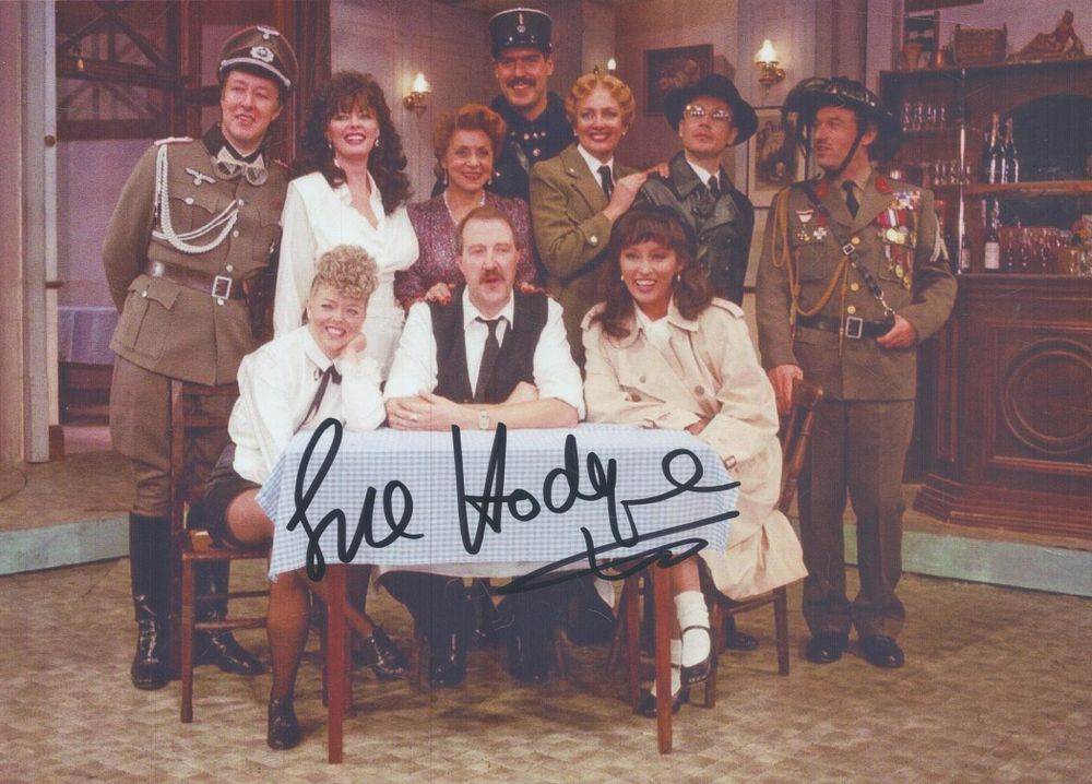 Lot 163: Sue Hodge signed 7x5inch colour photo. Good condition....
