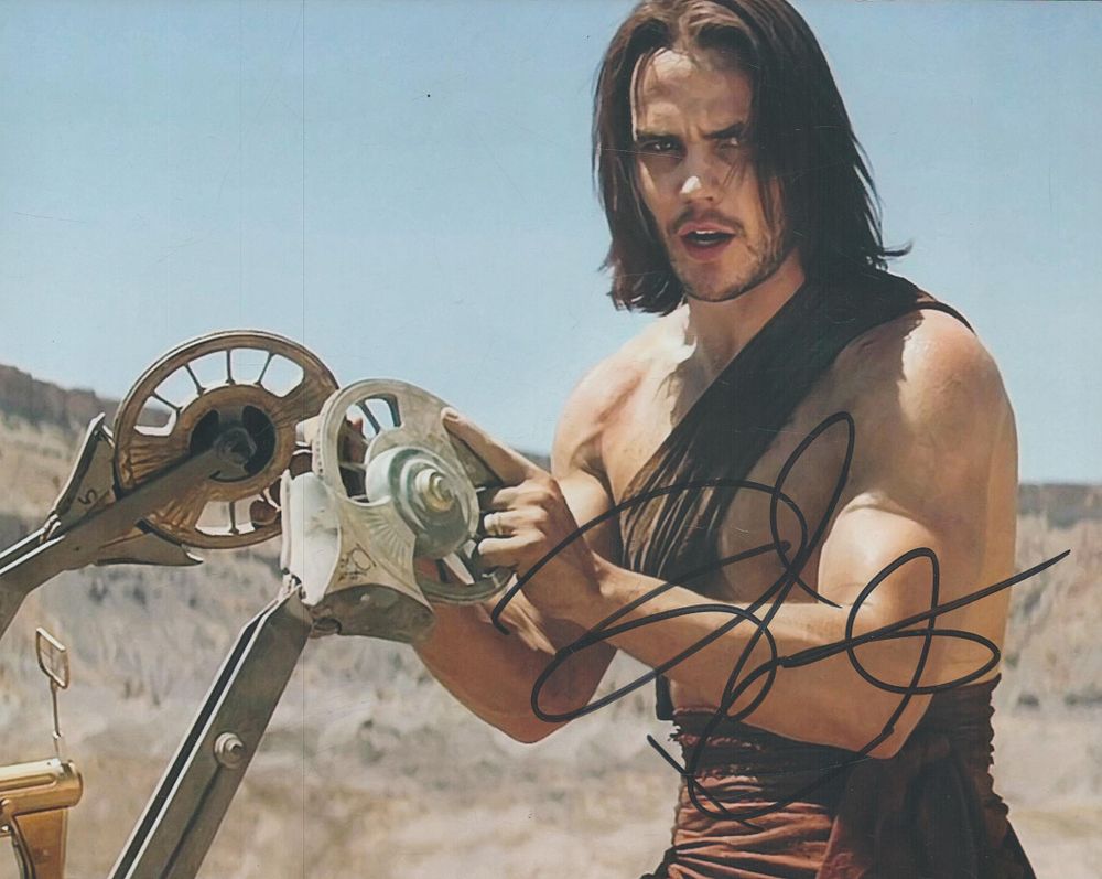 Lot 182: Taylor Kitsch signed 10x8inch colour photo. Canadian actor....