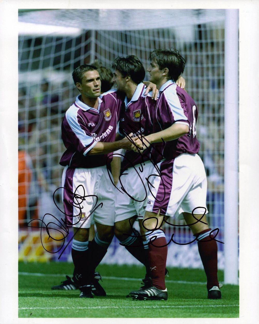 Lot 729: Frank Lampard Paul Kitson and Steve Potts Signed...