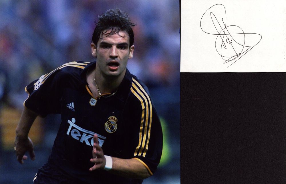 Lot 731: Fernando Morientes Signed Card With Real Madrid Photo....