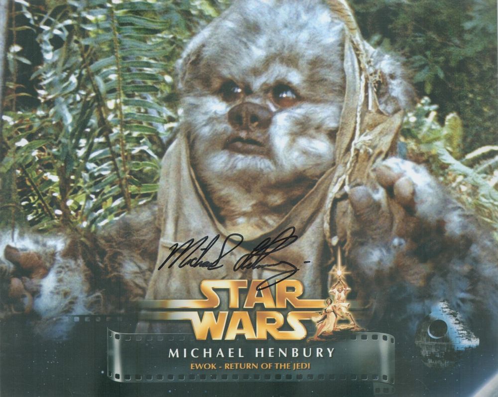 Lot 251: Star Wars The Return of the Jedi 8...