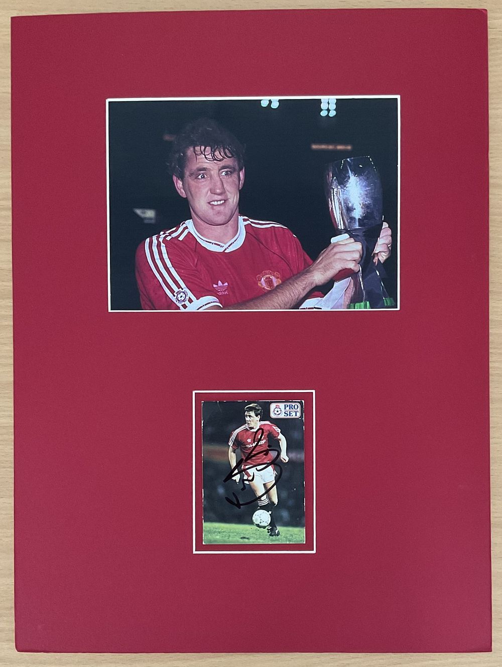 Lot 379: Steve Bruce Signed Pro Set Trading Card, Mounted...