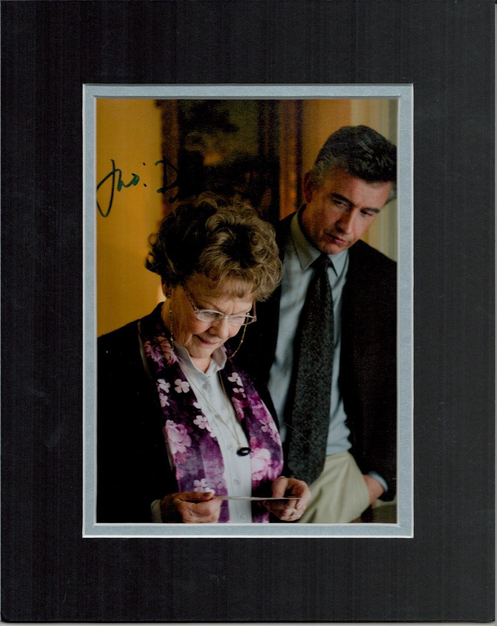Lot 394: Dame Judi Dench signed colour photo Mounted to...