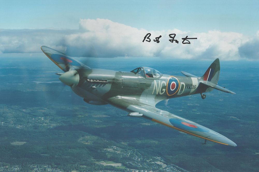 Lot 425: WW2 Robert Foster DFC Battle of Britain RAF...