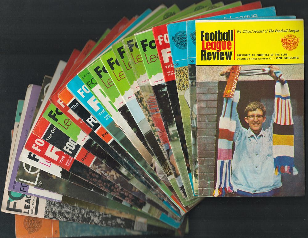 Lot 453: Football programme collection of approx 20 programmes of...