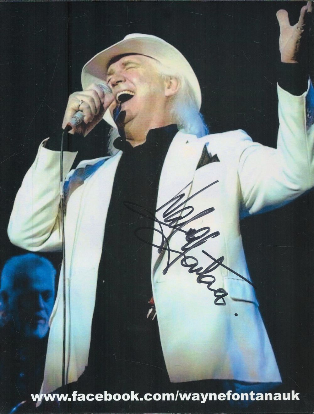 Lot 464: Wayne Fontana signed 10x8 inch colour promo photo....