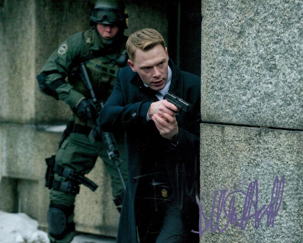 Lot 151: Diego Klaitenhoff signed 10x8 colour photo. Good condition....