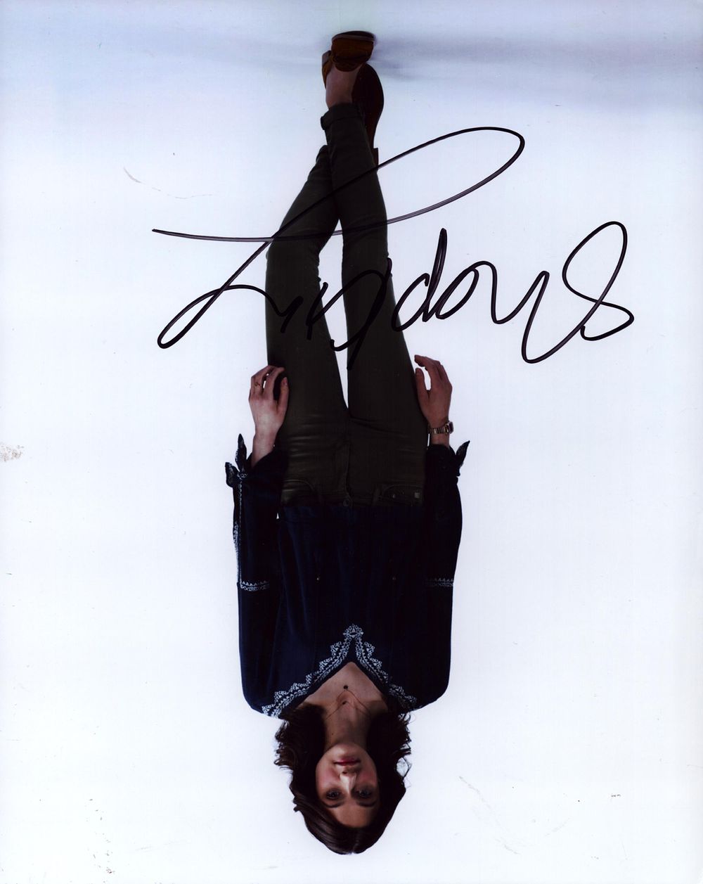Lot 184: Sophie Hopkins signed 10x8 inch colour photo. Good...