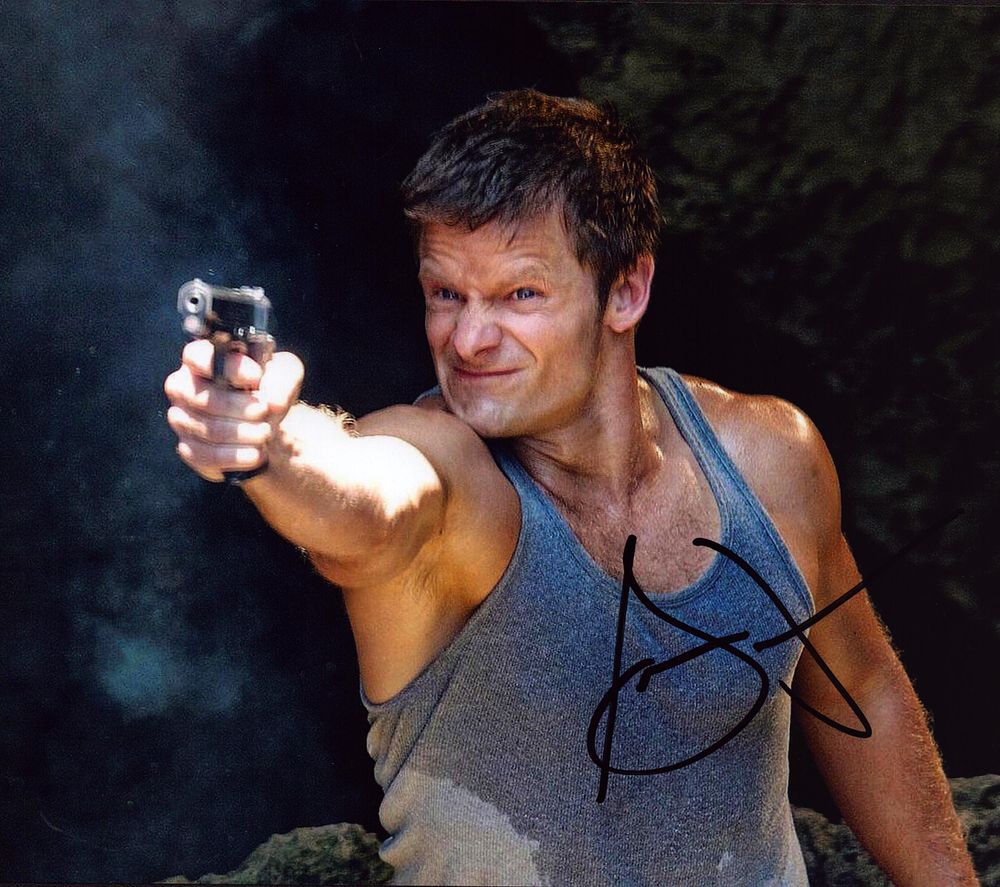 Lot 197: Steve Zahn signed 10x8 inch colour photo. Good...
