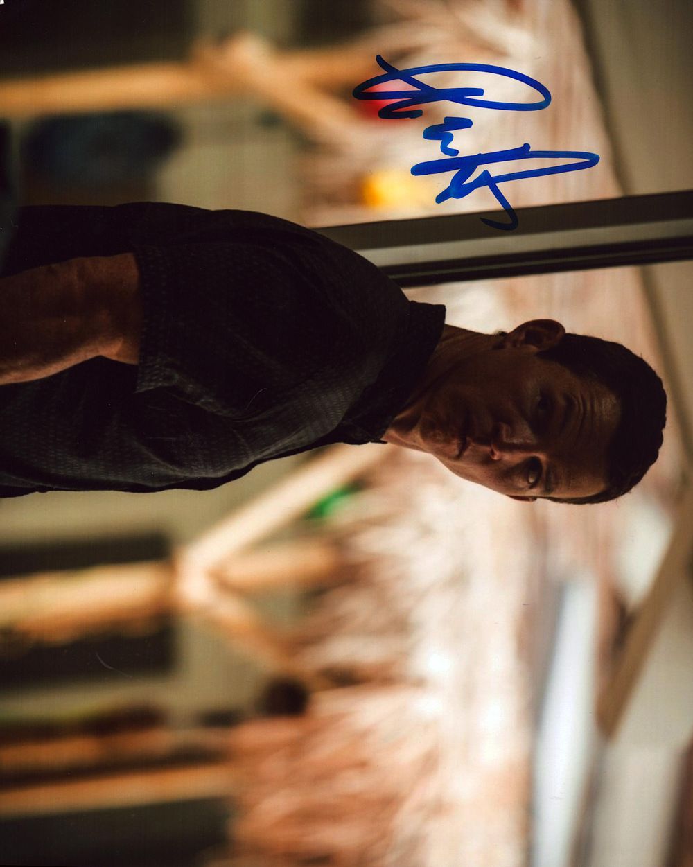 Lot 201: Shaun Hatosy signed 10x8 inch colour photo. Good...