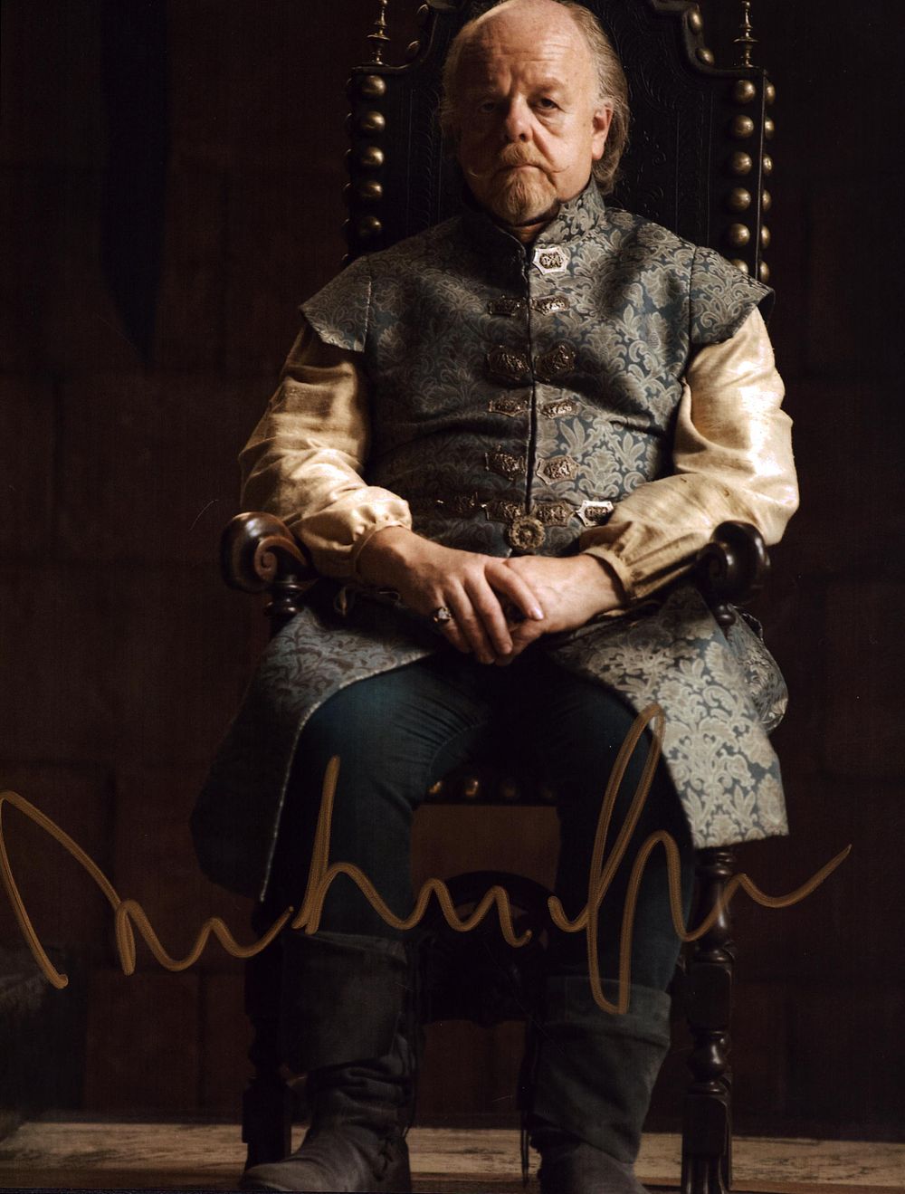 Lot 228: Roger Ashton-Griffiths signed 10x8 inch colour photo. Good...