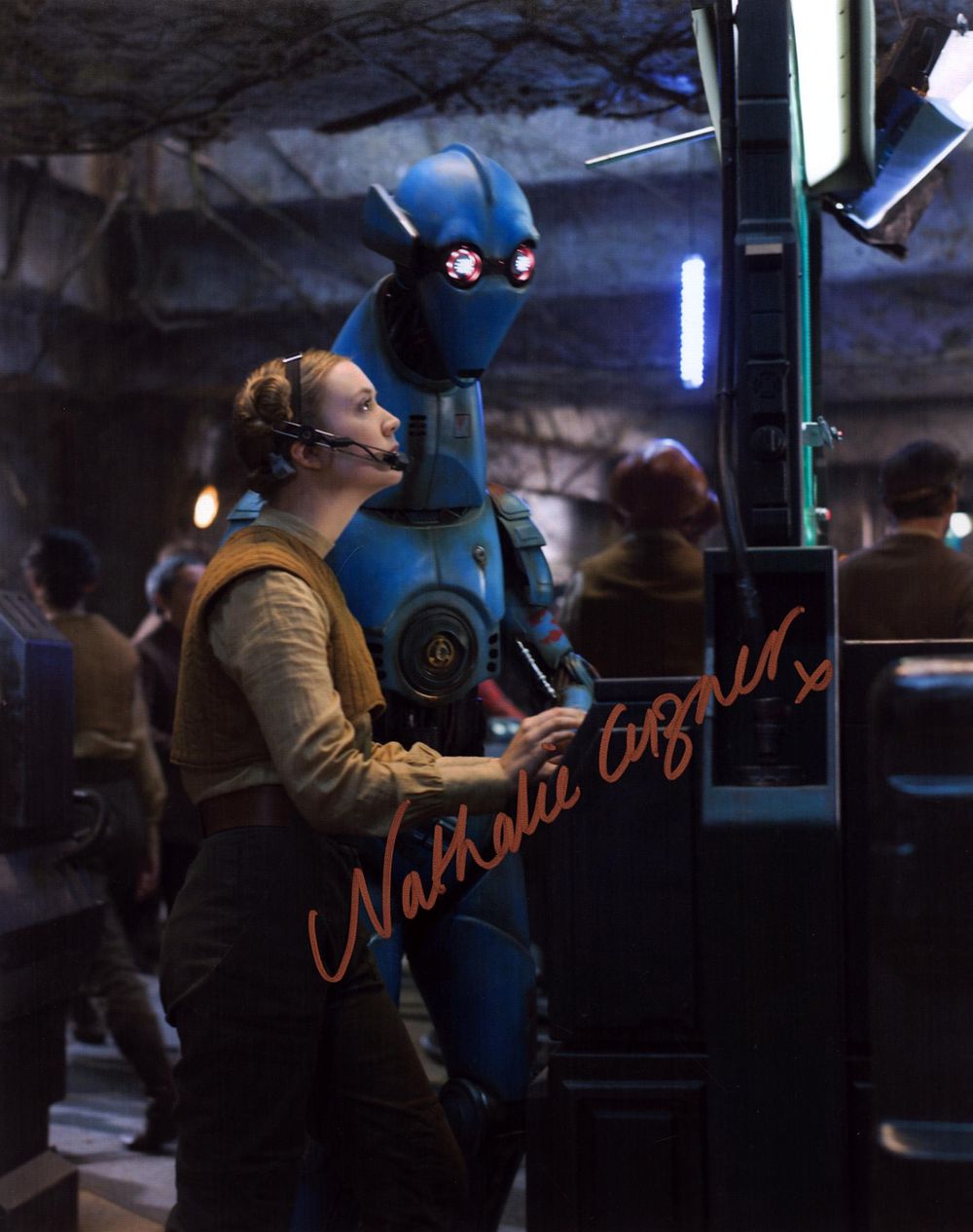 Lot 234: Nathalie Cuzner signed Star Wars 10x8 inch colour...