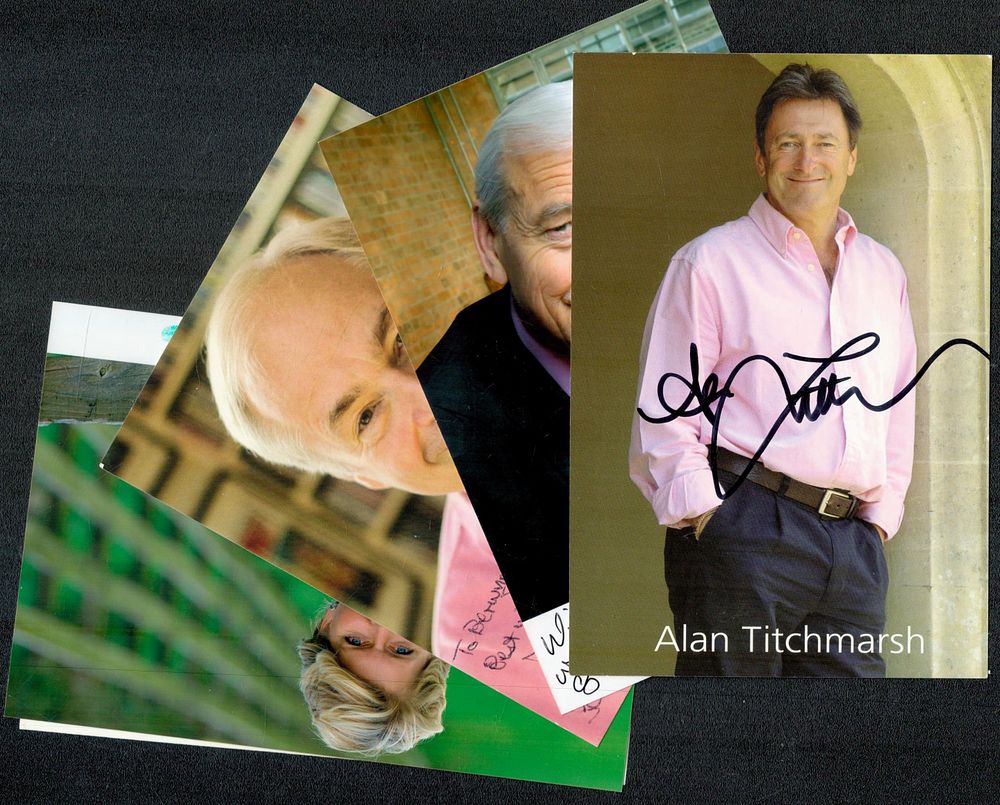 Lot 9: TV presenters signed collection. 5 small 6x4inch photos....