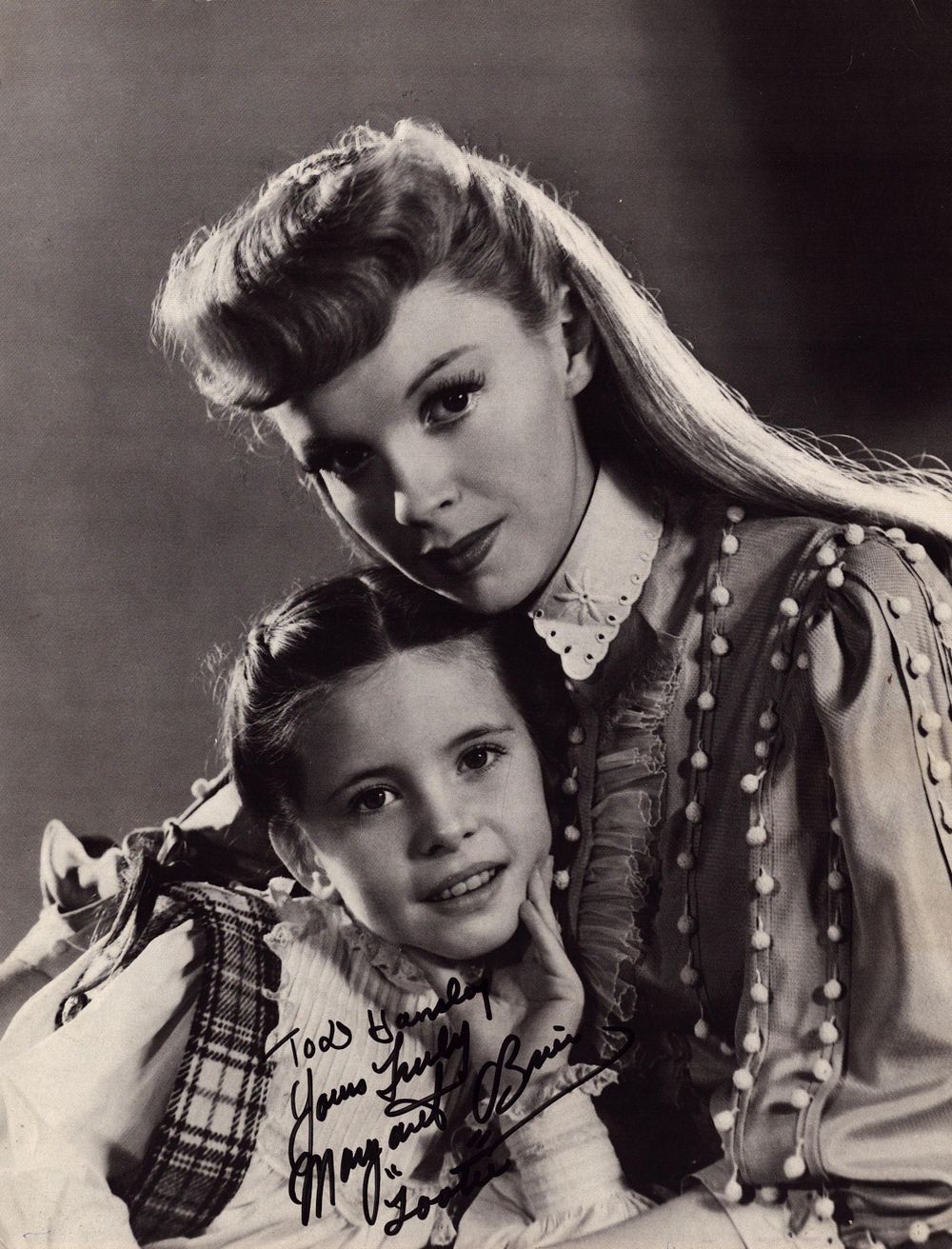 Lot 194: Margaret O'Brien signed 10x8inch black and white photo....
