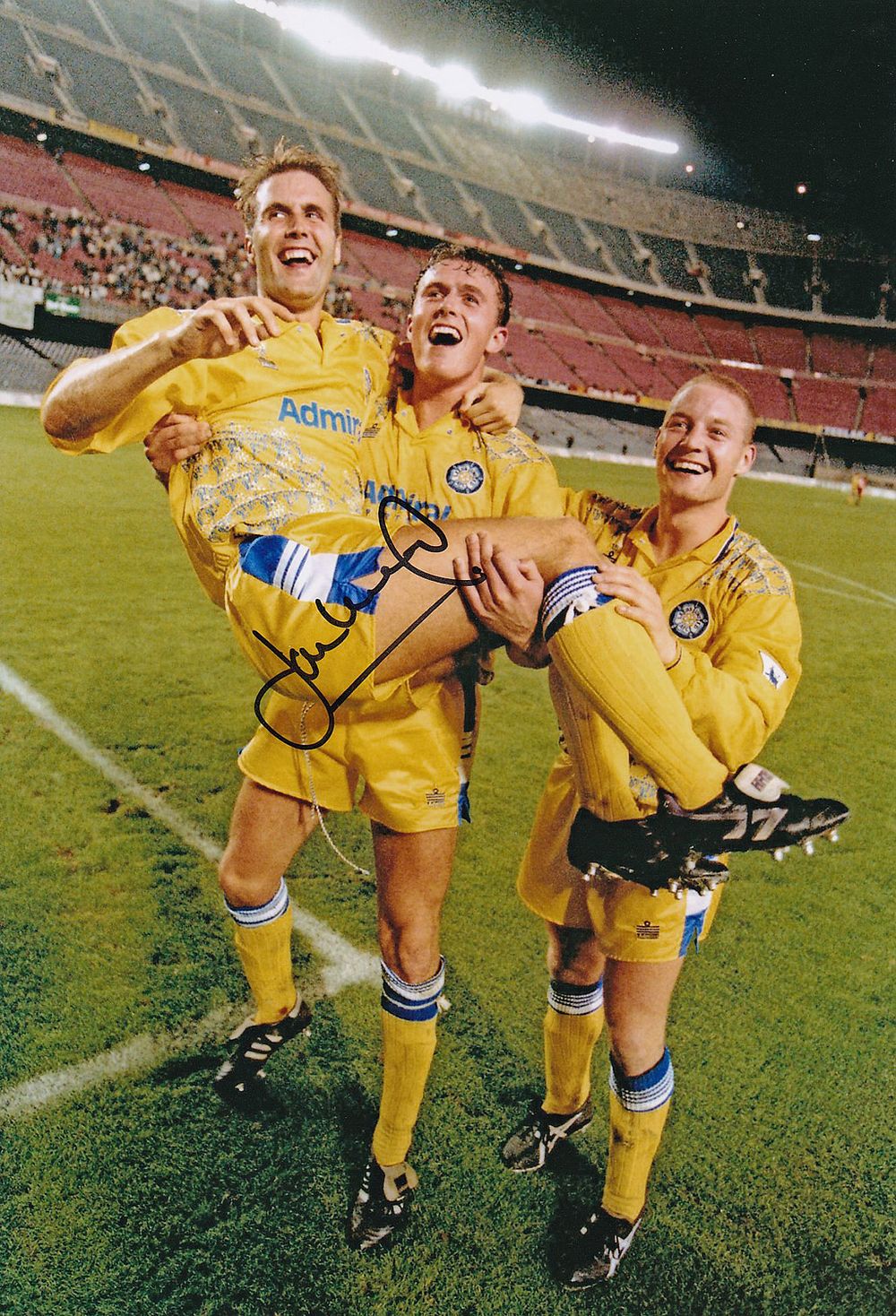 Lot 258: Autographed JON NEWSOME 12 x 8 photo :...