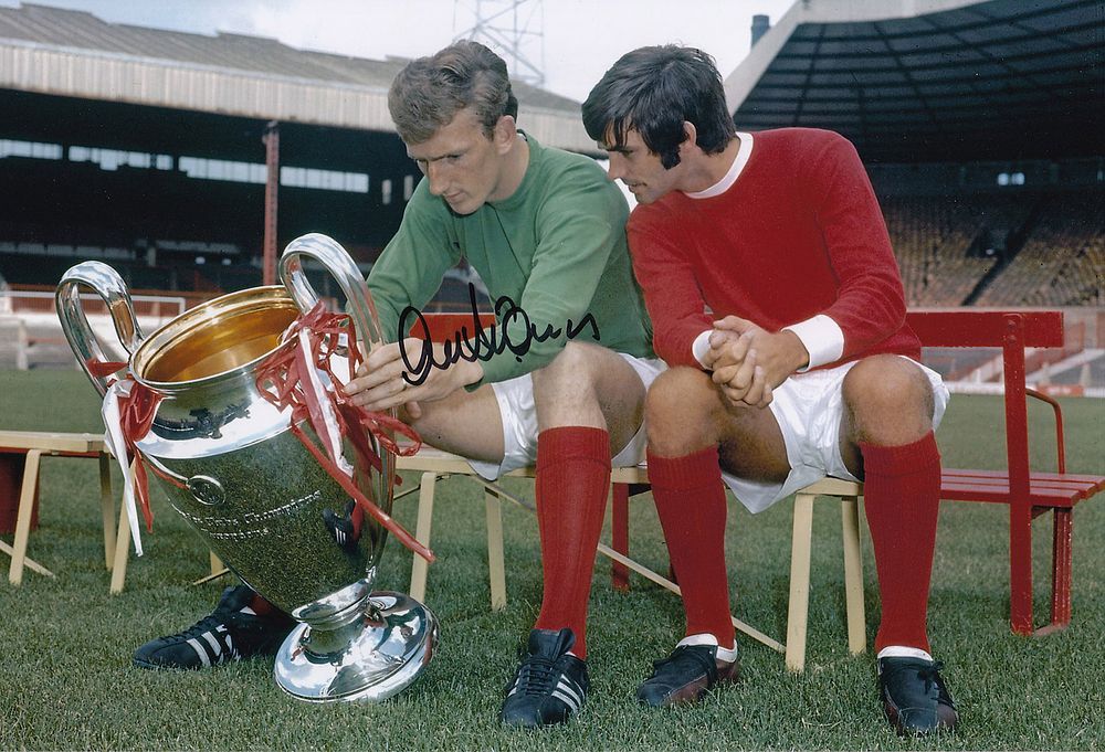 Lot 270: Autographed ALEX STEPNEY 12 x 8 photo :...