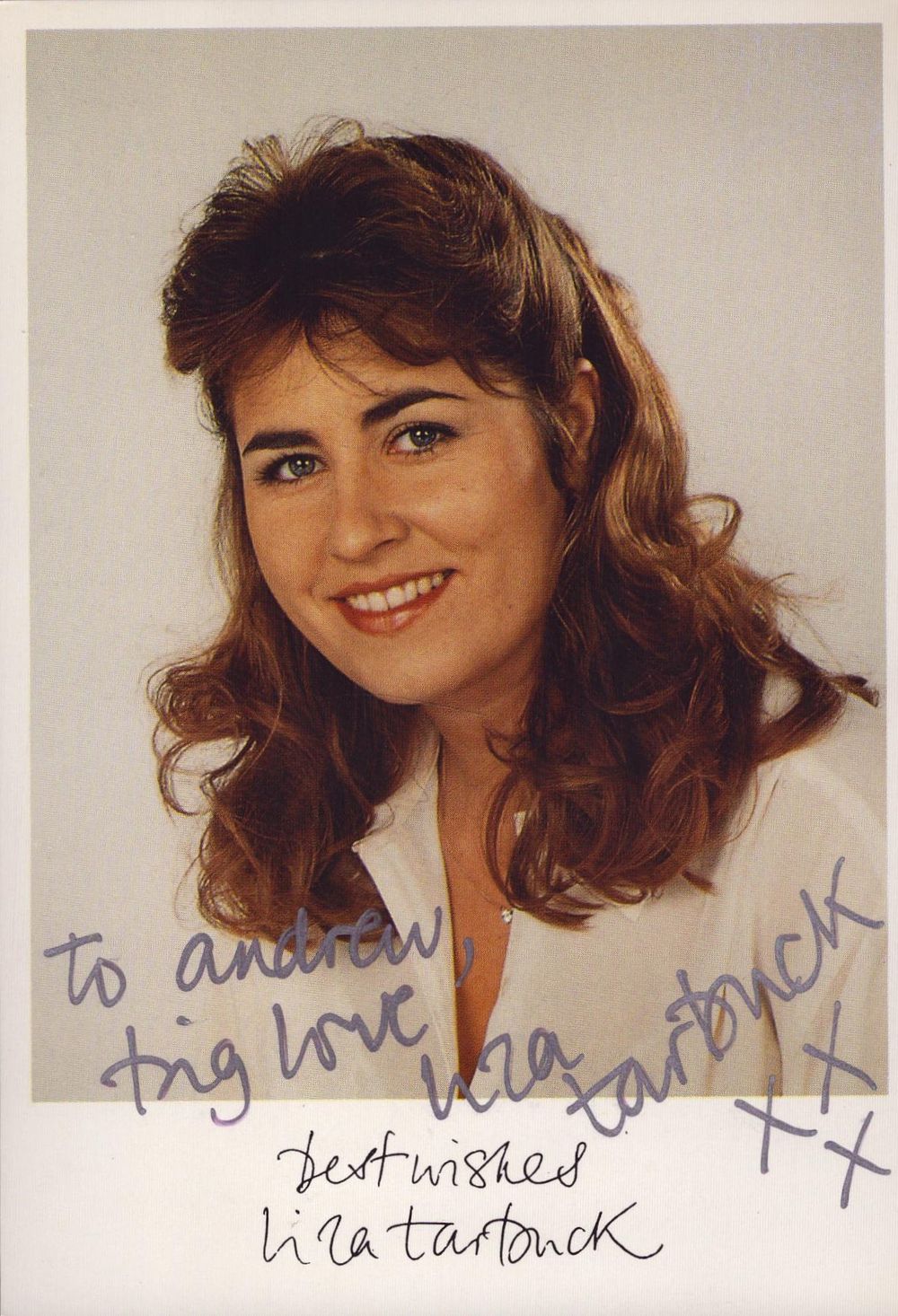 Lot 641: Liza Tarbuck signed 10x8inch colour photo. Good condition....