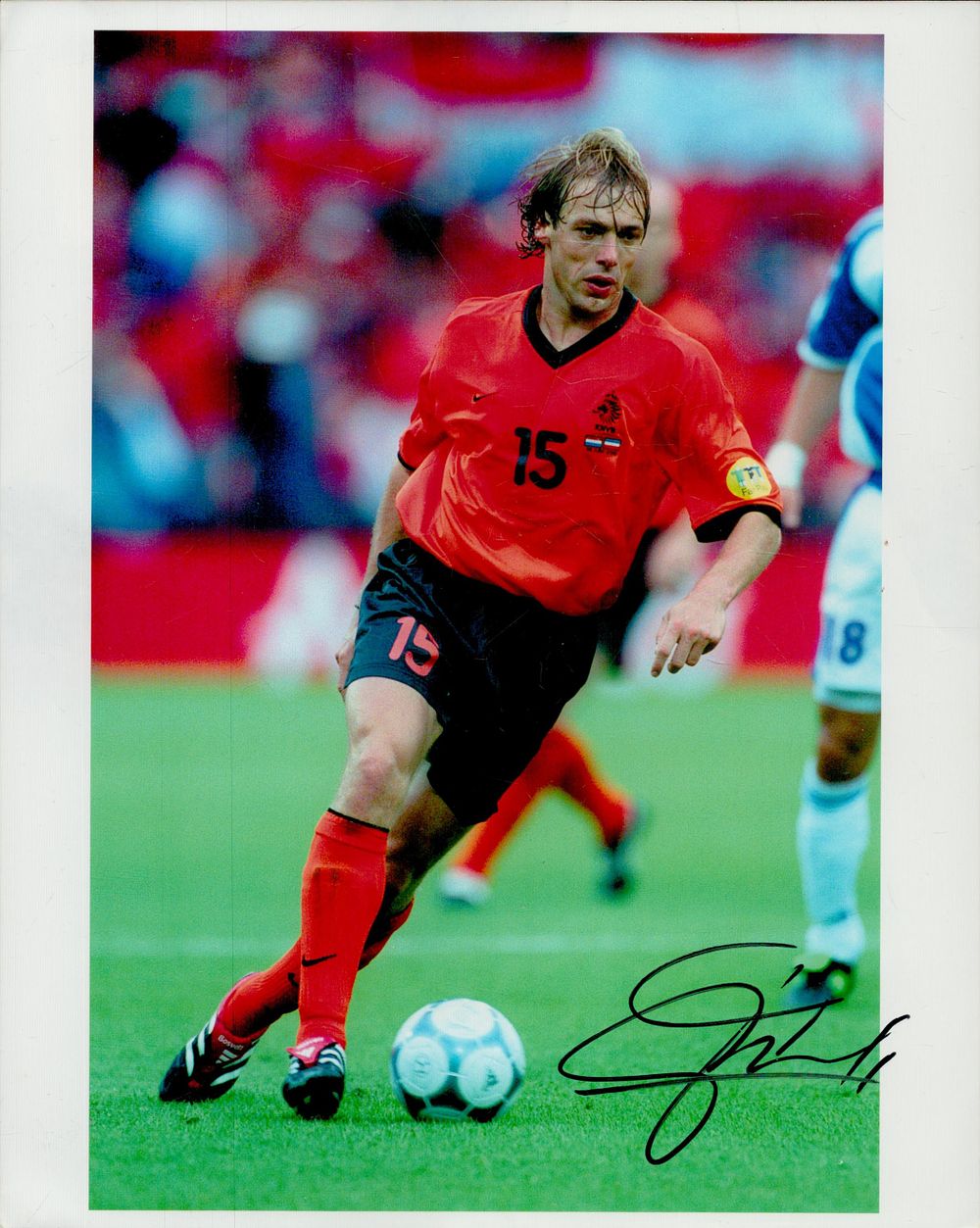 Lot 196: Paul Bosvelt signed 10x8 inch colour photo pictured...