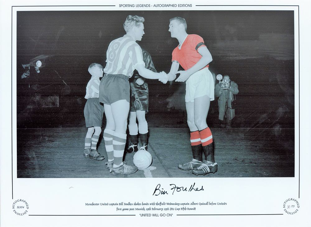 Lot 225: Bill Foulkes 12x16 Manchester United Signed, Colourised photo,...