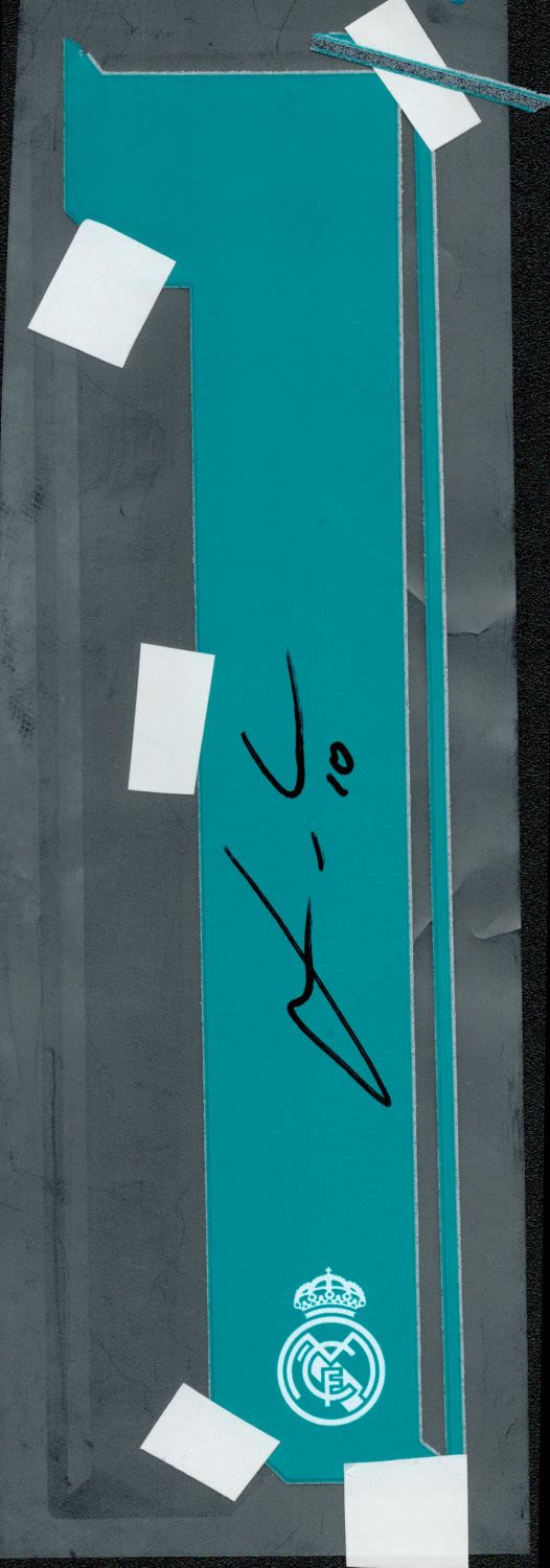 Lot 169: Football Luka Modric (R.Madrid) Signed Number 1 La...