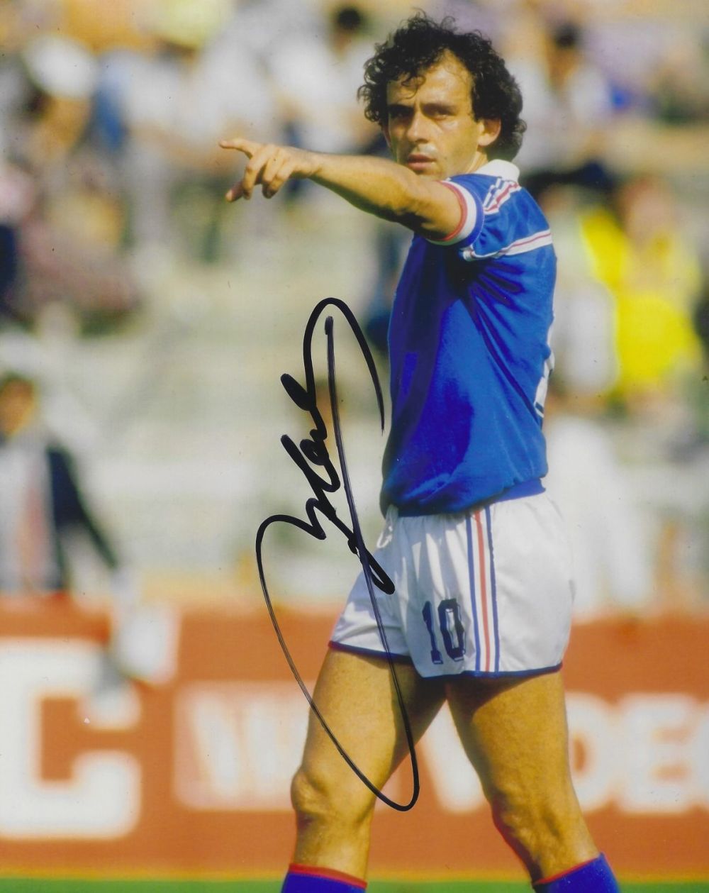 Lot 215: Football Michel Platini (Italy) Signed 10x8 Colour Photo....