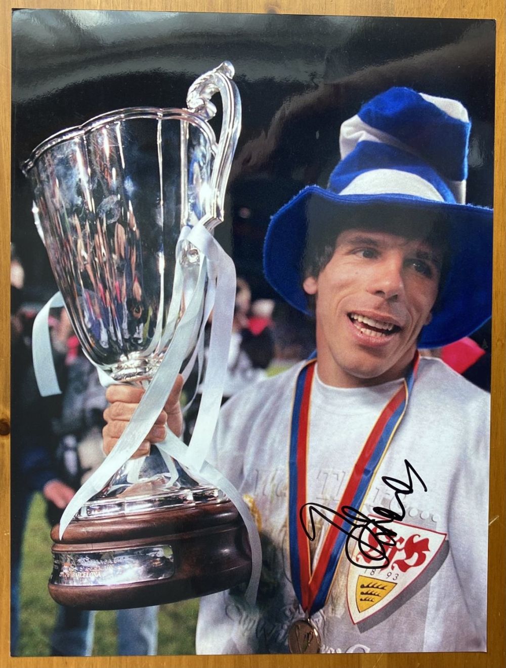 Lot 259: Football Legend Gianfranco Zola Signed 16x12 Colour Photo....
