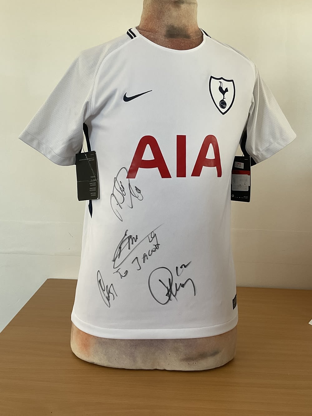 Lot 389: Football Multi Signed Tottenham Hotspur Replica Home Shirt....