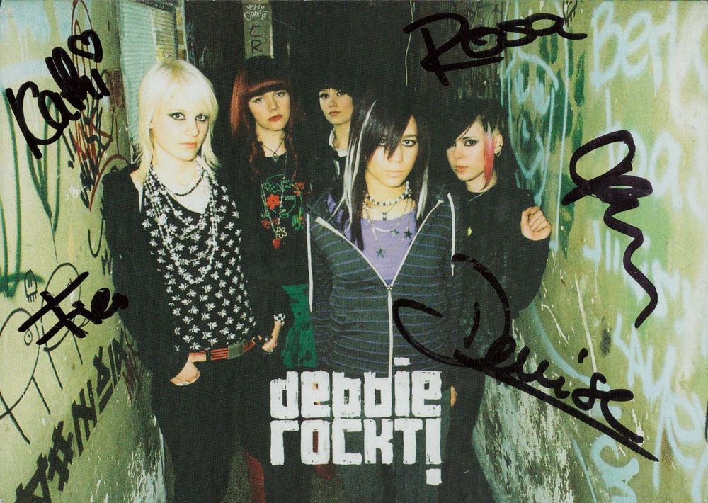 Lot 234: Multi signed Fie (Sofia Fie Stark), Denise (Denise...