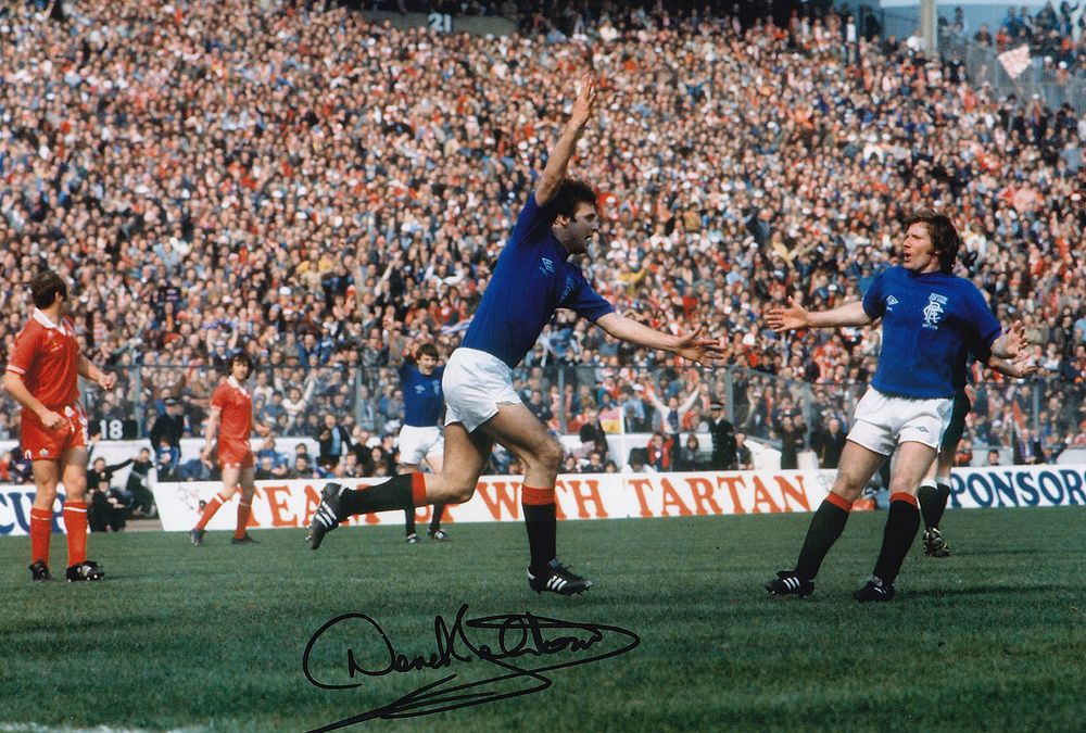Lot 259: Autographed DEREK JOHNSTONE 12 x 8 photo :...