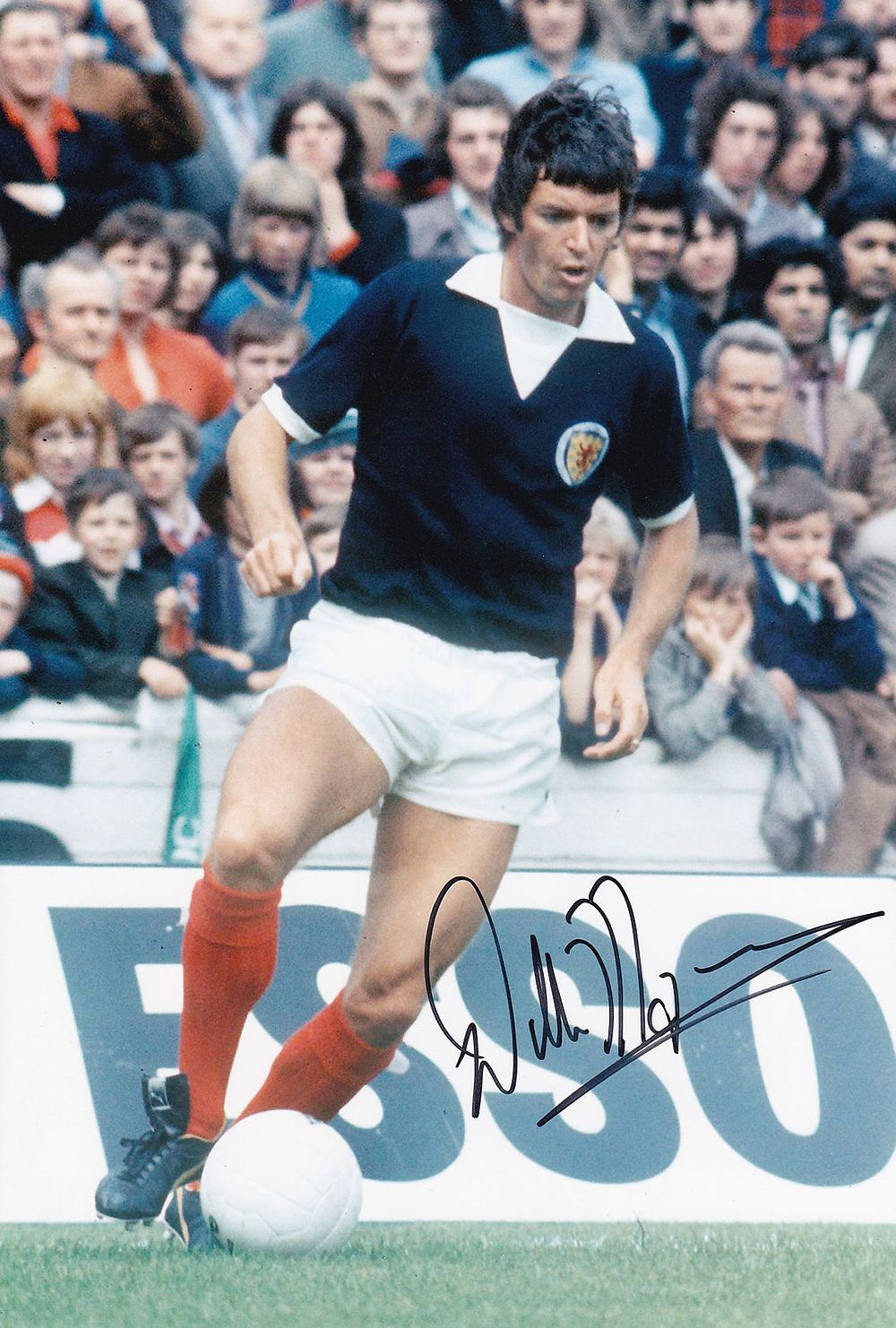 Lot 276: Autographed WILLIE MORGAN 12 x 8 photo :...
