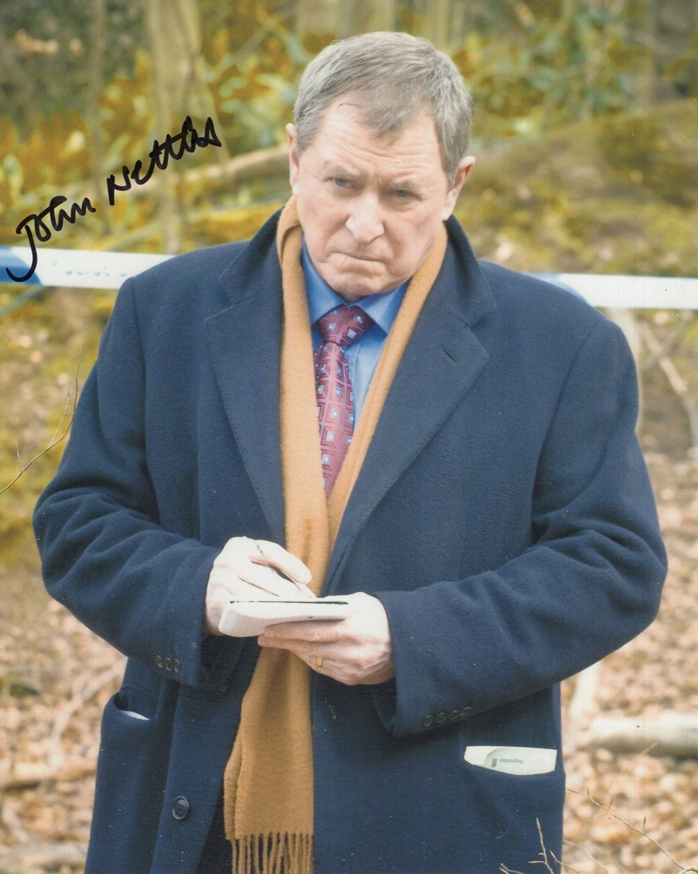 Lot 313: Midsomer Murders colour 8x10 photo signed by actor...