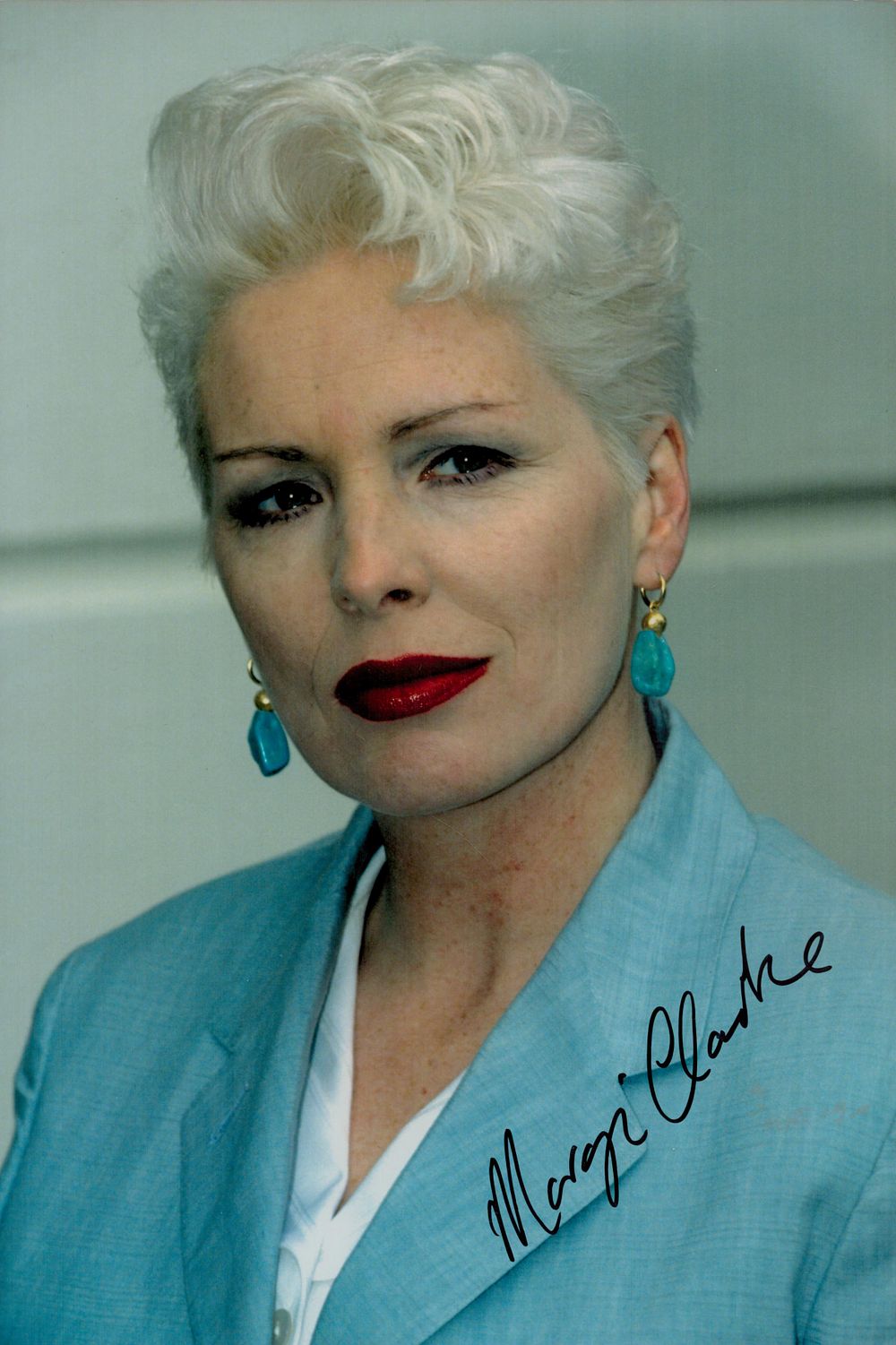 Lot 669: Margi Clarke signed 12x8inch colour photo. Good condition....