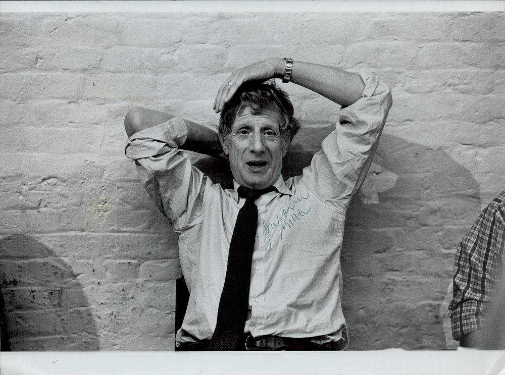 Lot 672: Jonathan Miller signed 12x8inch black and white photo....