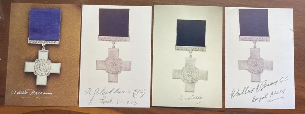 Lot 178: Rare George Cross winners signed collection. 6 z...
