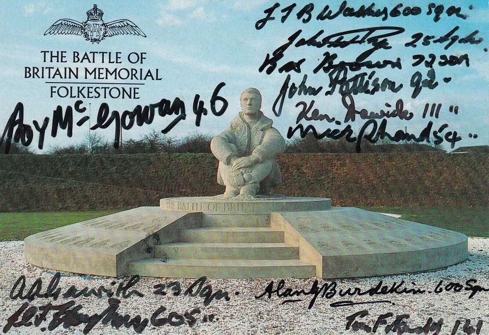 Lot 194: WW2 RAF Postcard Signed 11 Battle of Britain...