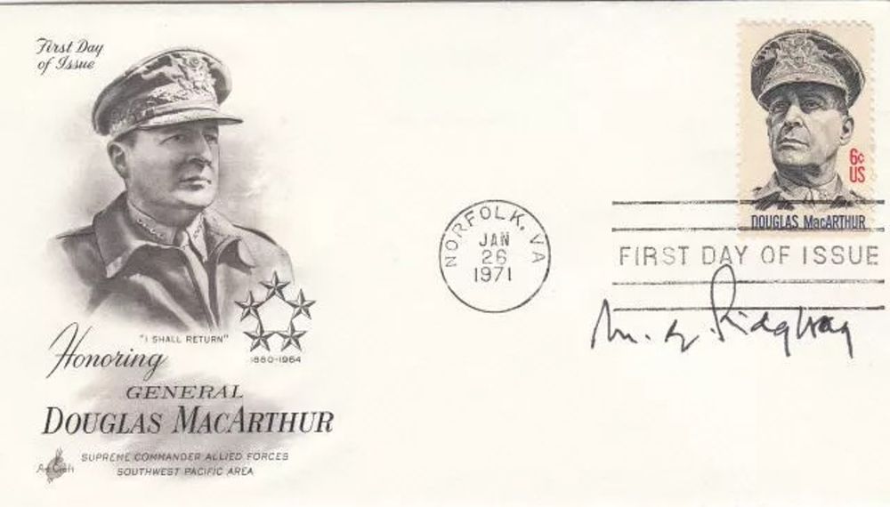 Lot 497: USA FDC Honouring General D MacArthur. Signed General...