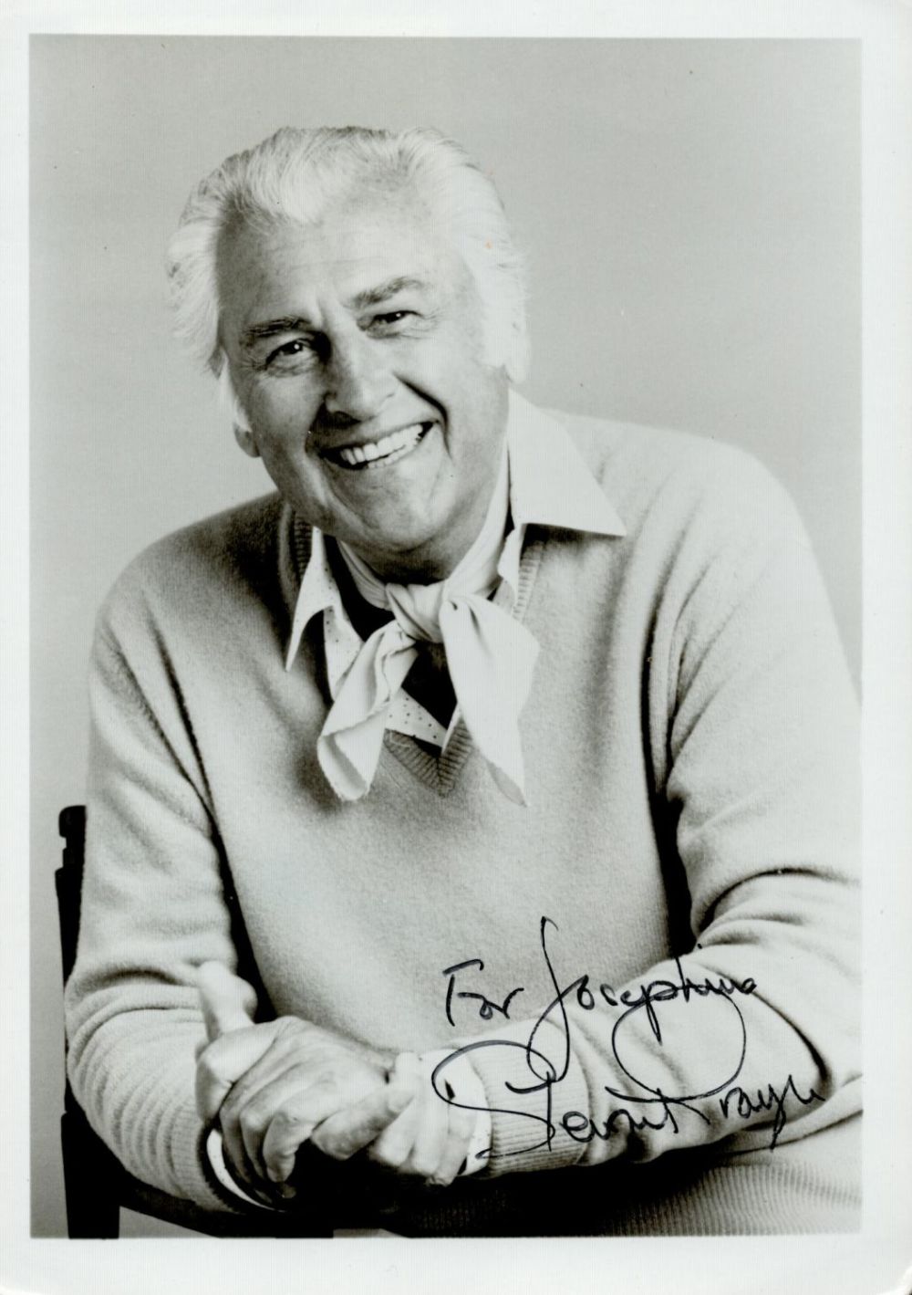 Lot 806: TV Film Stewart Granger signed 7x5 black and...