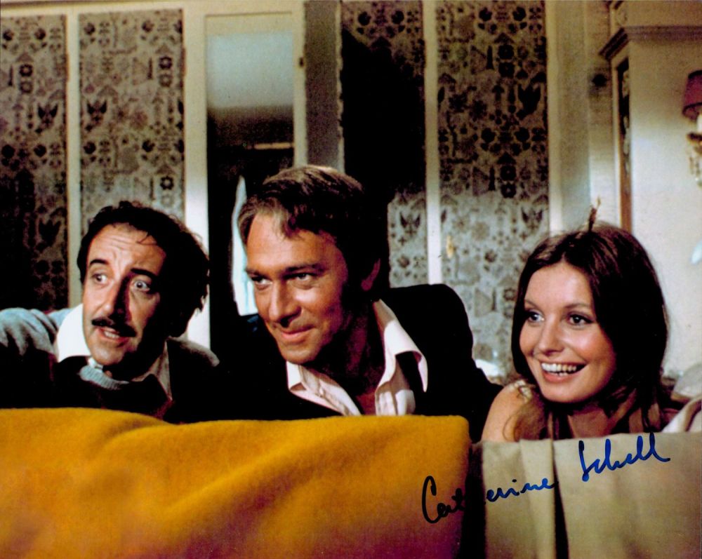 Lot 845: TV Film Catherine Schell signed Return of the...