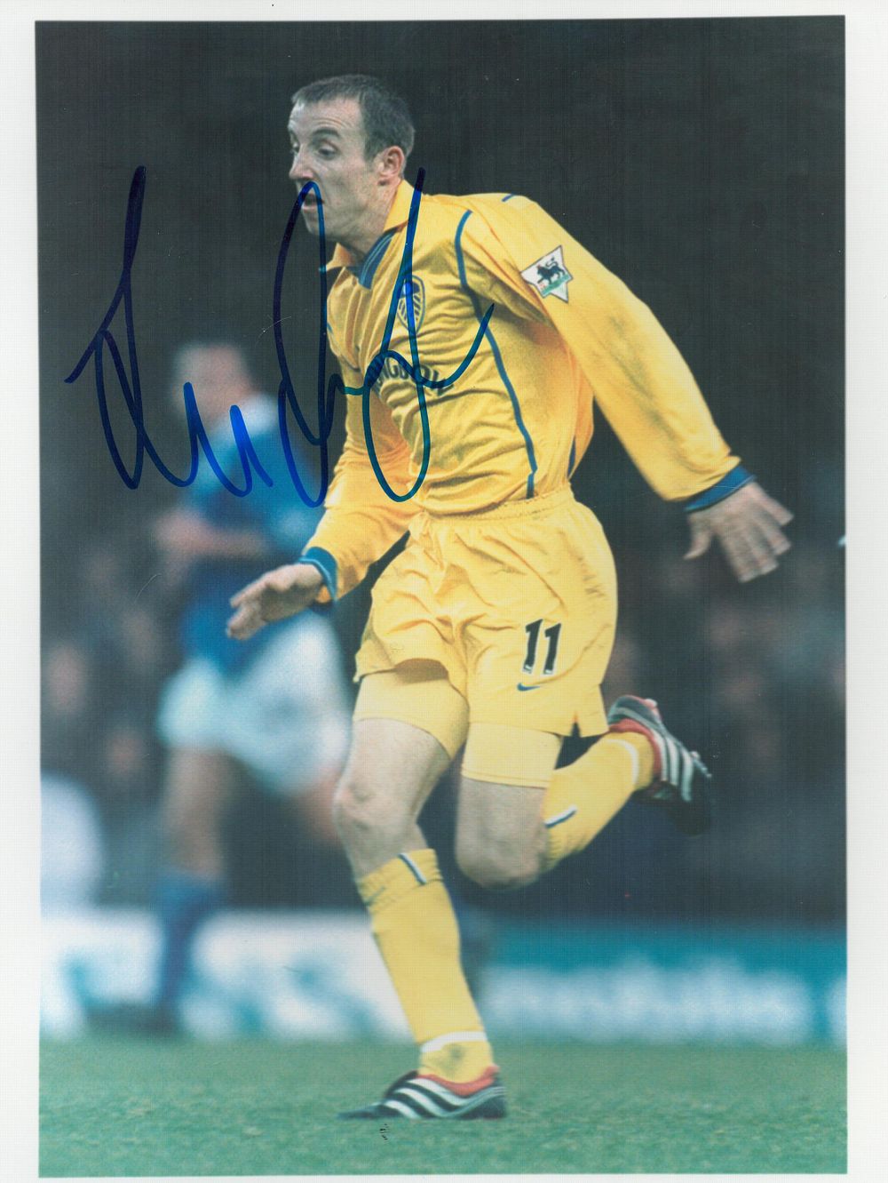 Lot 179: Lee Bowyer signed 10x8 inch colour photo pictured...