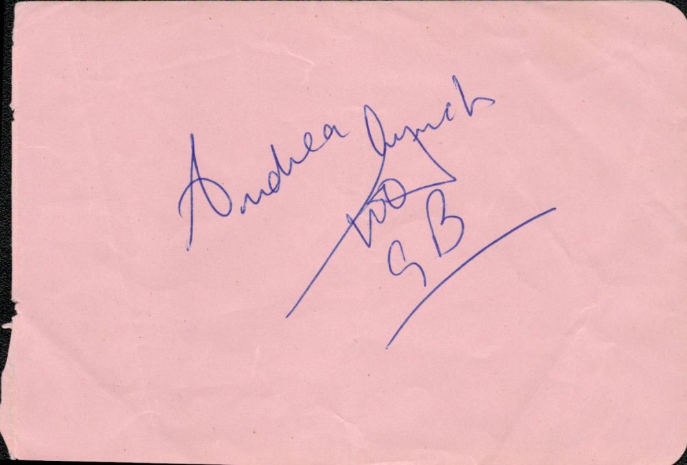 Lot 915: Sport Andrea Lynch signed 6x4 album page. Andrea...