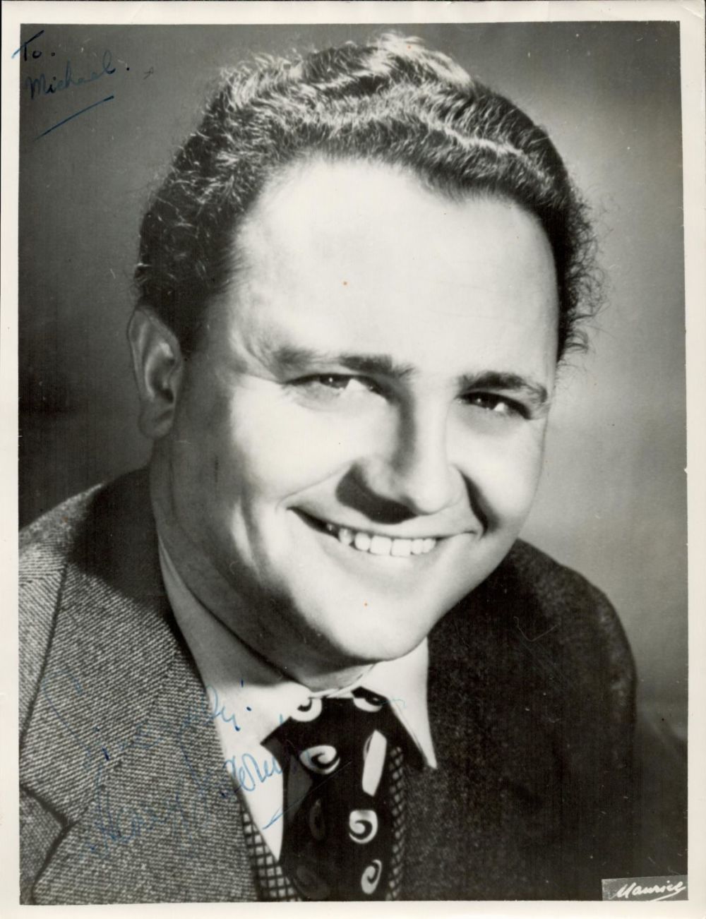 Lot 956: TV Film Harry Secombe signed 8x6 vintage black...
