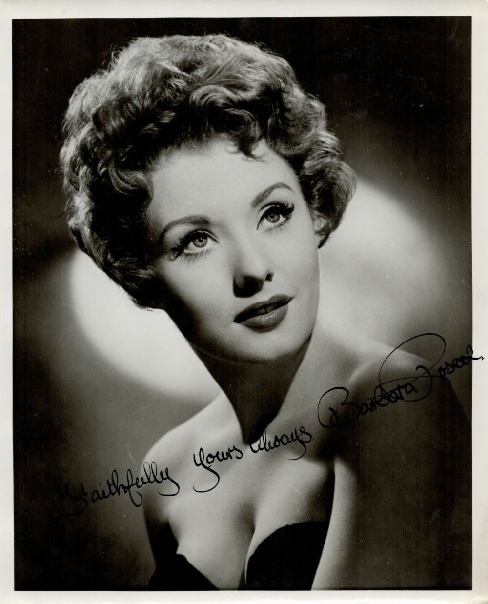 Lot 957: TV Film Barbara Roscoe signed 10x8 vintage black...