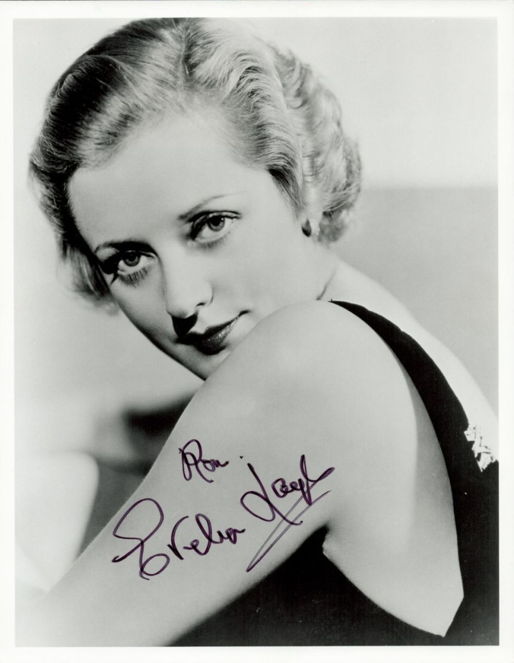 Lot 1016: TV Film Evelyn Laye signed 10x8 black and...